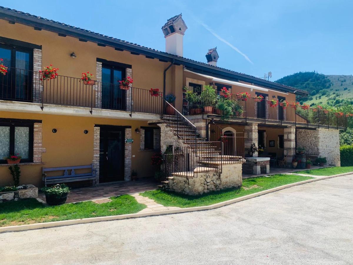 La Casa Di Gigi Apartment Fossa Ngoại thất bức ảnh